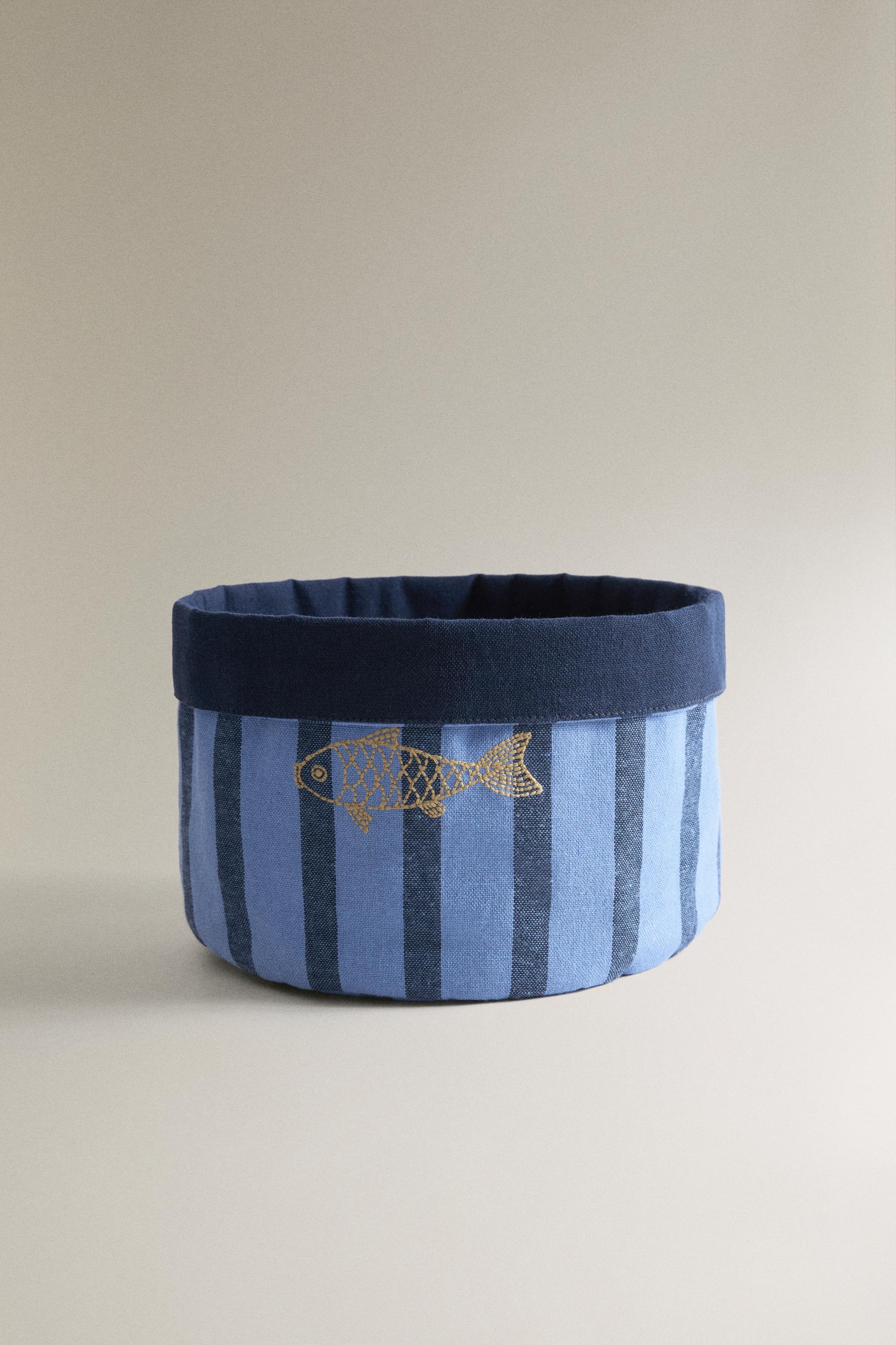 STRIPED FISH BREAD BASKET